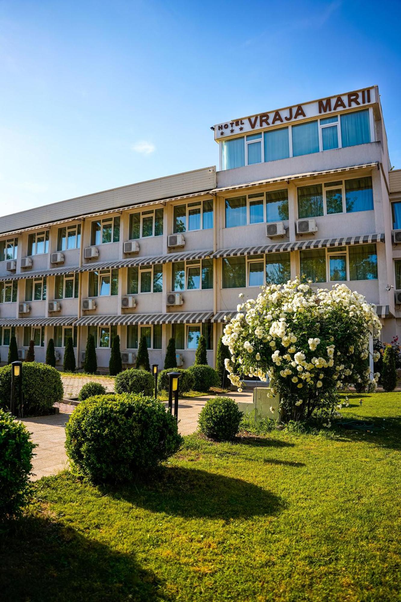 فندق Complex Vraja Marii كوستِنيست المظهر الخارجي الصورة